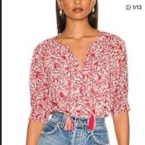 BB Dakota Tuckernut EUC Sz M Say a Prairie for You Red and White Floral Top